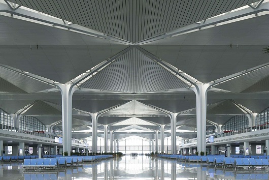 鋼結(jié)構高鐵站